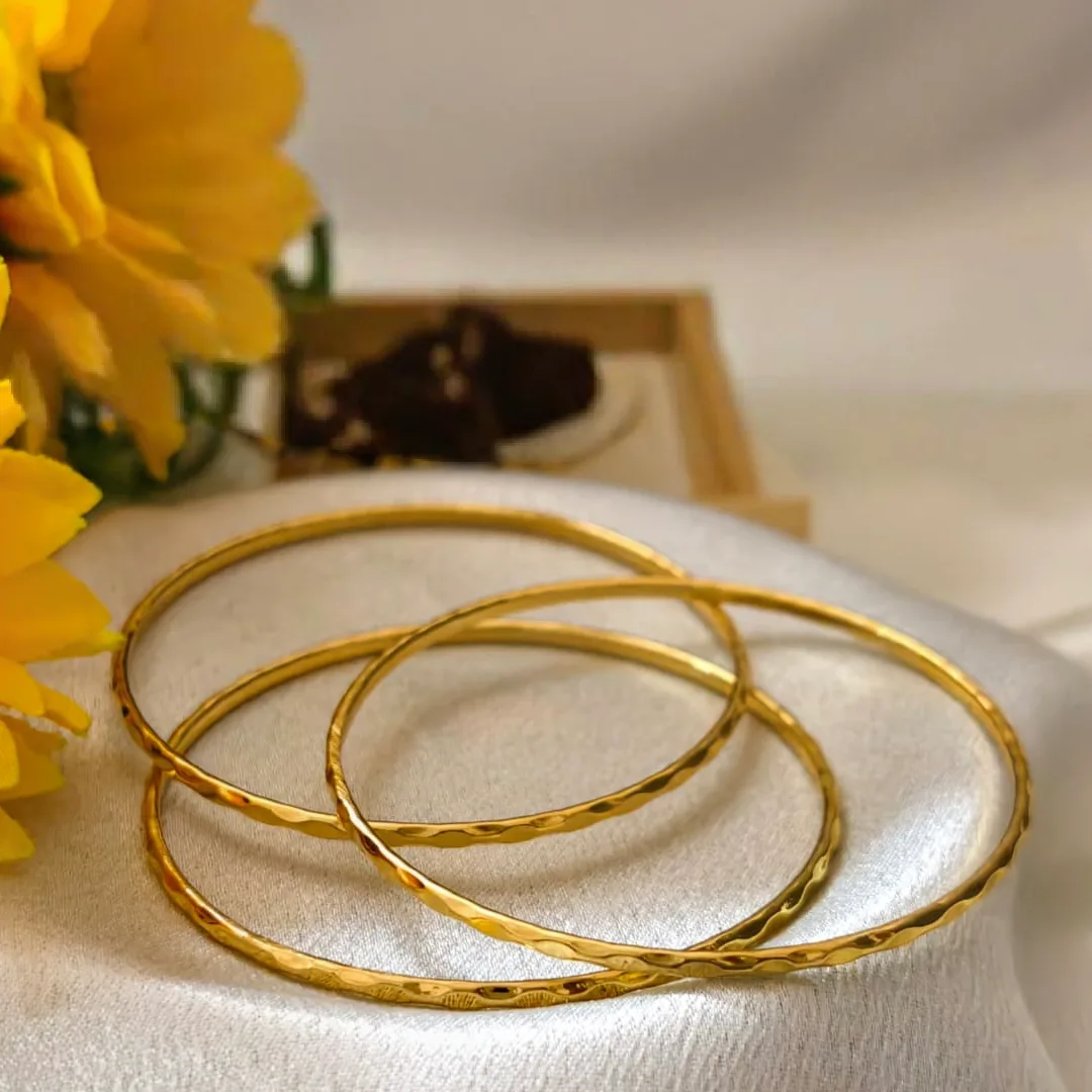 Hammered Oval Gold Bangles Set