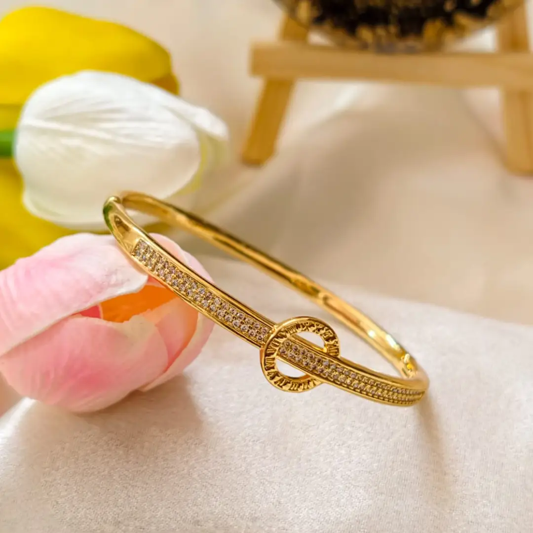 Roman Circle Crystal Gold Bangle
