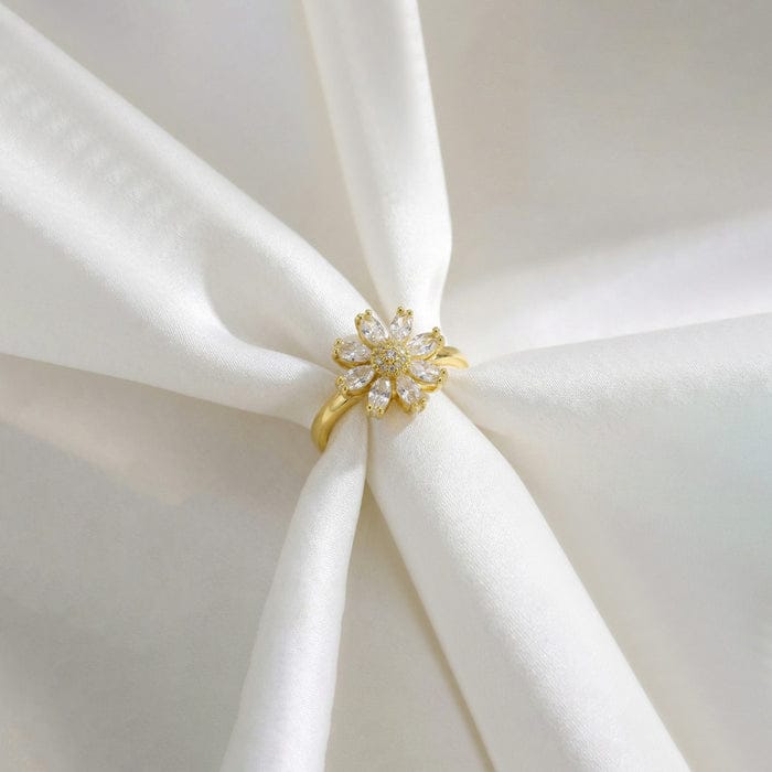 Crystal Daisy Adjustable Ring